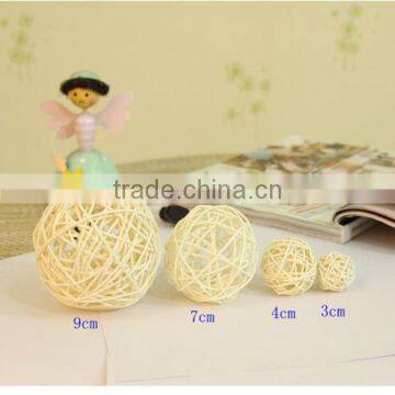 HOT sell beautiful white wicker egg basket for sale