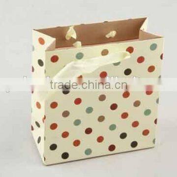 Shopping Paper Bag With Heart Pattern/Printed Foldable Gift Bag photo-3