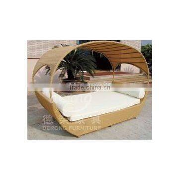 poly rattan double day bed