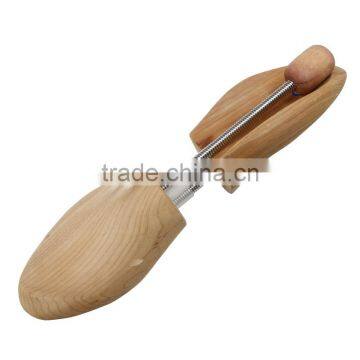 American Red Cedar Woos Type Shoe Tree With Strong Spring photo-5