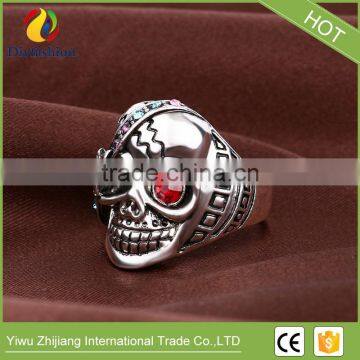 Fashion Punk Skull Rings Classic Vintage Jewelry Stainless Steel Cool Star Shape Red Crystal Ring photo-3