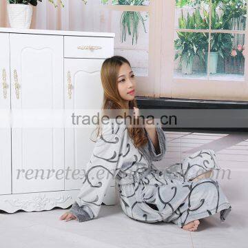 100% Polyester Printed Flannel Knitted Robe photo-6