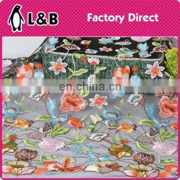 2017 hot sale colorful fashion flower design lace fabric embroidery