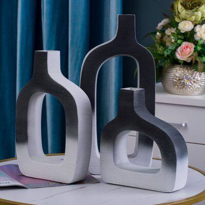 Nordic Light Luxury White Black Hollow Out Art Different Size Ceramic Vase For Hotel Table