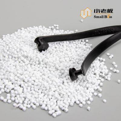 Granulados de PVC fabricados en América del Sur para calzado. Compuestos de PVC para inyección de plástico con aroma.