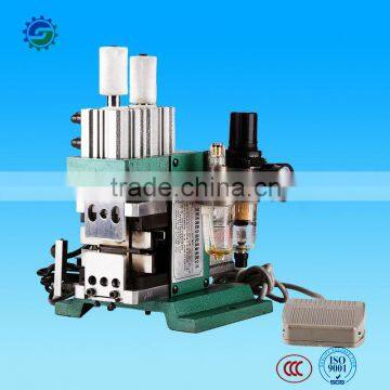 Vertical core wire twisted stripping machine