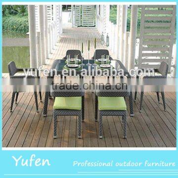 leisure outdoor furniture rattan canteen tables and chairs