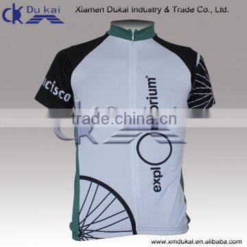 Men's cycling clothes