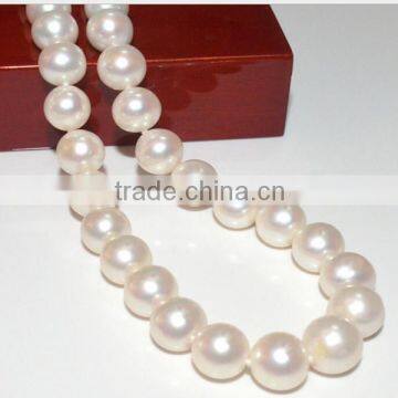 Sterling Silver and A-Quality Freshwater Cultured Pearl Necklace (7.5-8mm)