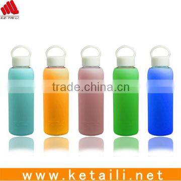 Safety OEM outdoor sport borosilicate glass water bottle with silicone sleeve unbreakable