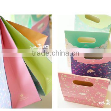 good quality different colour gift paper Packaging shopping Bag with handlle for garment with factory price