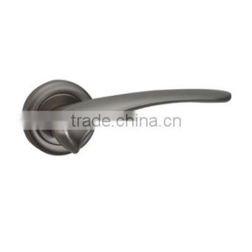 Zinc Handle on rose