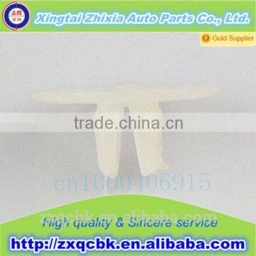 Plastic push snap rivet