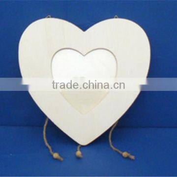 White Heart Shaped Art Mind Wooden Wedding Photo Frame photo-5