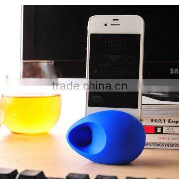 Novelty silicone cell phone sound amplifier or speaker