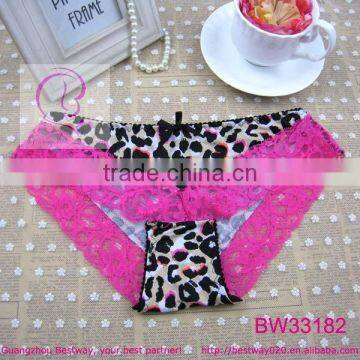 Young girls fancy leopard panties with transparent lace trim