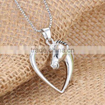 Horse Necklace Women Jewellery Mother Child Love Heart Pendant Necklace for Birthday Gifts