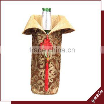 Economic antique brocade fabric wine bottle cover for christmas WB1-014