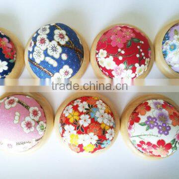 New Design TOP Quality Pin Cushion With Wooden Base OEM Service photo-5