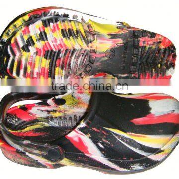 Promotional Light weight water printed clog for garden and promotion,fast delivery time and comforatable