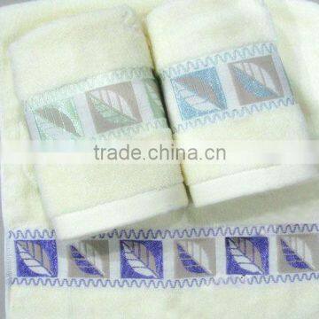 Large Bath Towels 100% Cotton,Soft and Absorbent