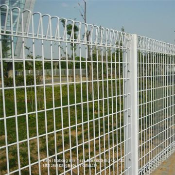 BRC fencing， For Home Garden Powder Coated Metal Welded Roll Top BRC Fencing