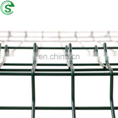 Galvanized Pvc Coated 3d Curved Welded Wire Mesh Garden Farm Fence Popular