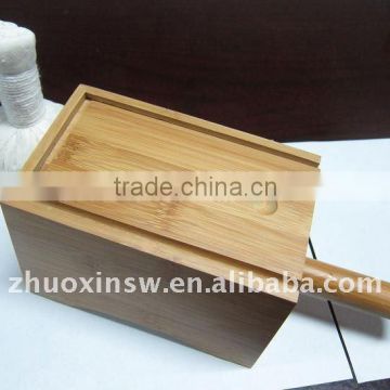 moxibustion with moxa box