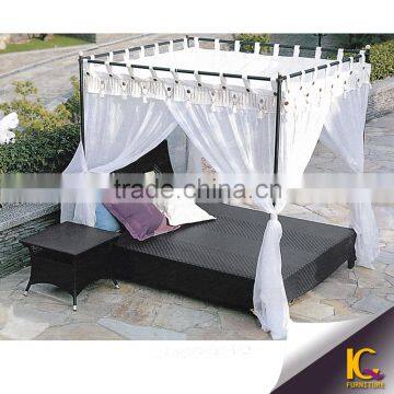 Outdoor furniture rattan garden daybed sun lounger beach daybed with canopy                        
                                                Quality Choice