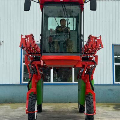 1500Qself-propelled boom sprayer corn sprayer