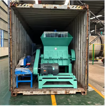 Industrial Plastic Crusher for PE Film, PP Bucket, PET Bottle, PVC Pipe, ABS Block Recycling photo-4