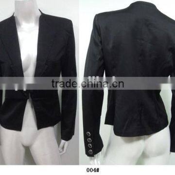 One button black women suit