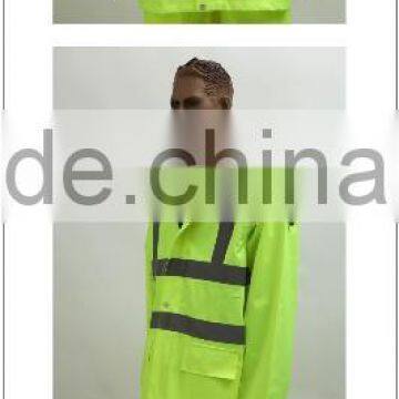 2014 Top Quality Popular Waterproof Raincoat Fabric in China photo-2