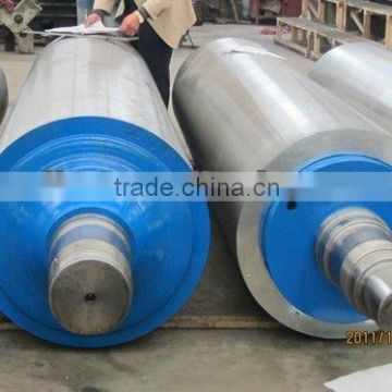 bottom press roll for paper machine