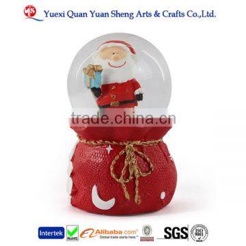 Hotsale snow globe polyresin snow globe