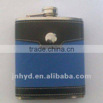 Stainless steel liquor hip flask with leather