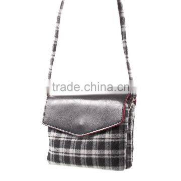 Check Pattern Lint and Leather Hybrid Bag for Smart Phones With Strap Size: 19 x 12cm(L x W) photo-2