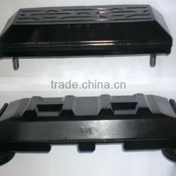 various kinds Adjustable pitch Rubber track Pad for heavy excavating machinery