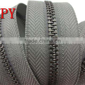 Excellent & High quality light black nickel zipper roll