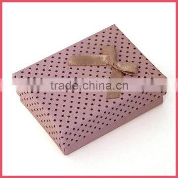 2014 new design recycle paper polka dot gift boxes