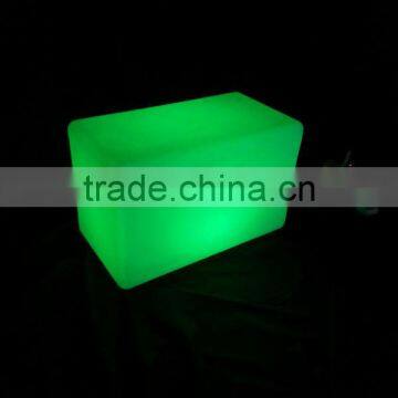 Remote Control RGBW Color Change Illuminated Led Long Cube photo-5