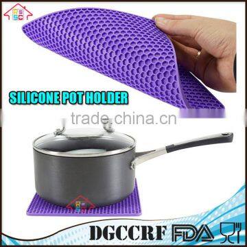 Food Grade Square Honeycomb Shaped Silicone Pot Holder photo-3