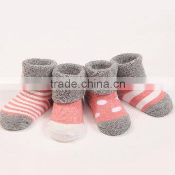 Zm52951a 2016 Hot Wholesale Cotton Fancy Kids Socks With Low Price photo-4