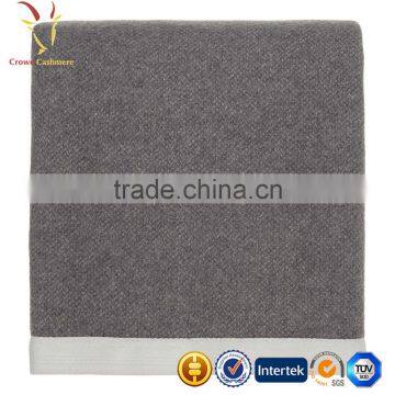 Knitted Solid Cashmere Blanket photo-5