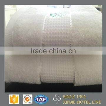 Luxury Combed White Dobby Towels With Customized Logo photo-5