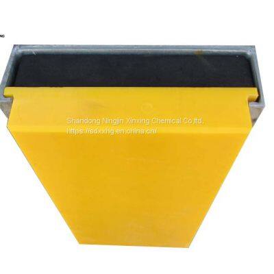 Loading Dock Leveler Loading Dock Bumper Seals Edge Of Dock Levelers Portable Dock Lift photo-4