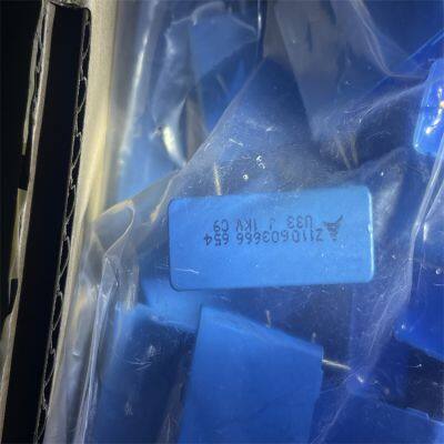 B32654A0334J189 EPCOS / TDK Film Capacitors 0.33uF 1KV 5%