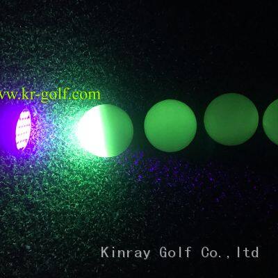 Glowing golf balls