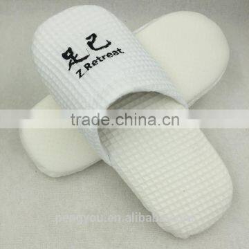 high quality cotton waffle pop slipper spa slipper with embroidery logo