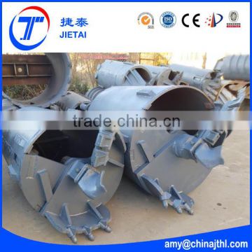 Double cut rock drilling bucket